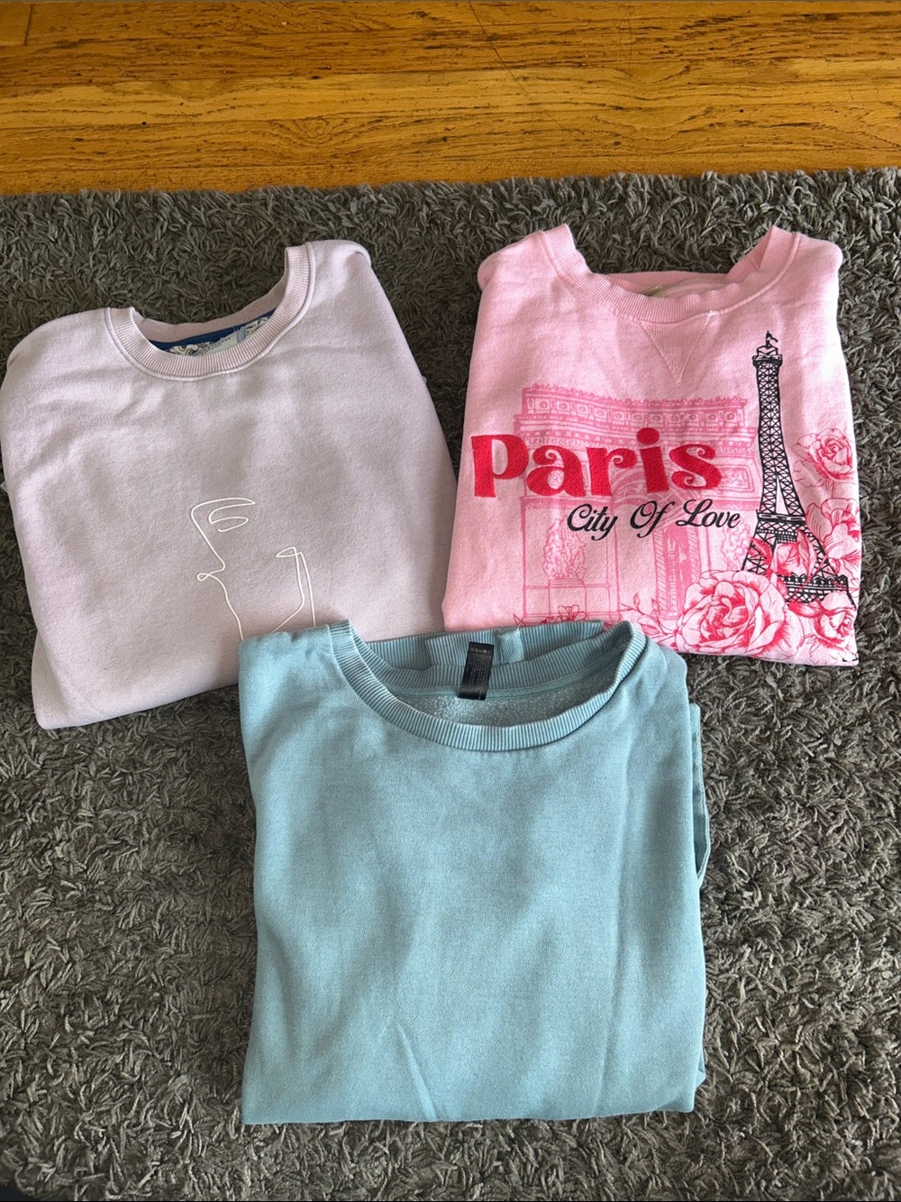 Women's Sweatshirt Bundle Size XL Large